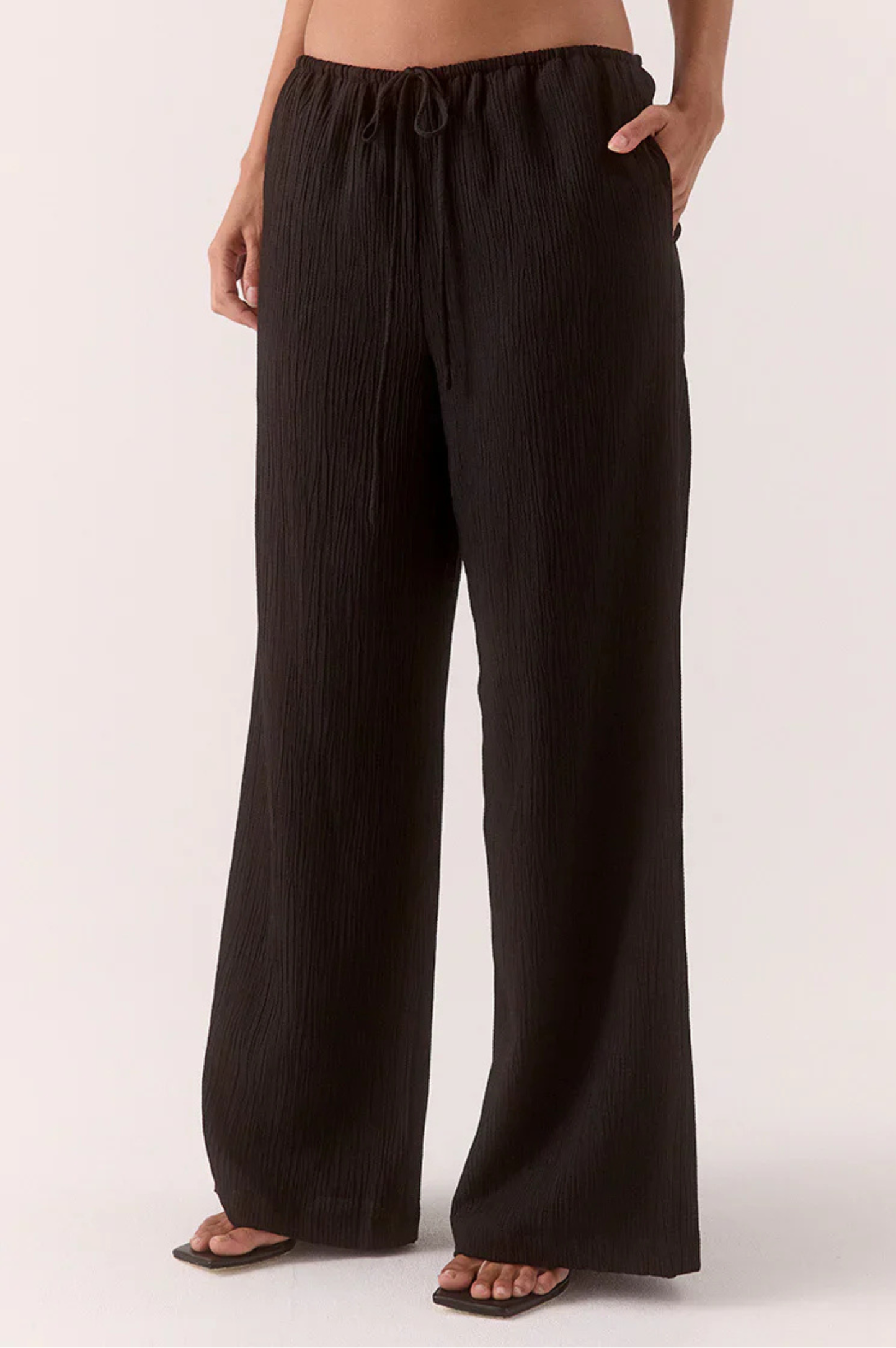 Aine Pant