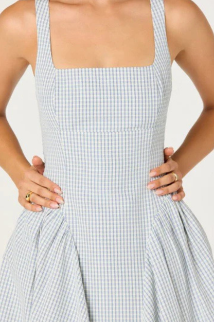 Vinya Dress