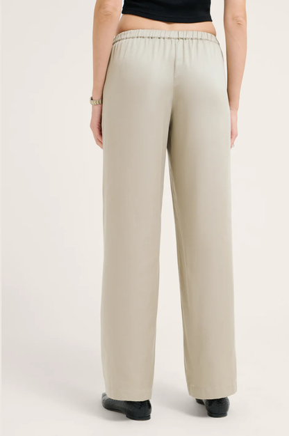 Off Duty Pant
