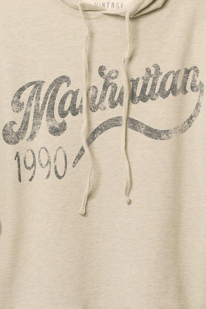 Manhattan 1990 Vintage-Print Graphic Hoodie