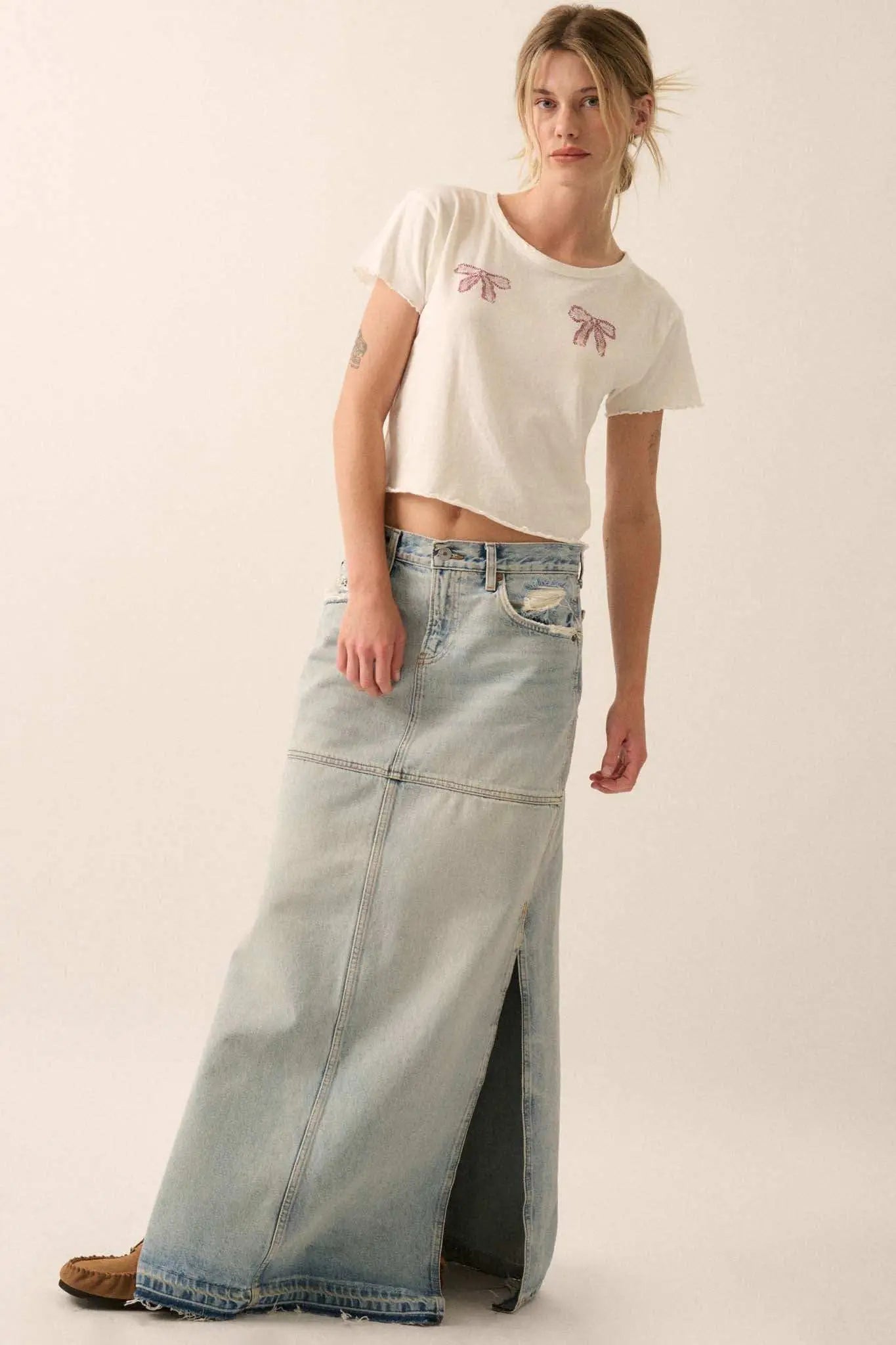Ribbons and Bows Cropped Graphic Baby Tee