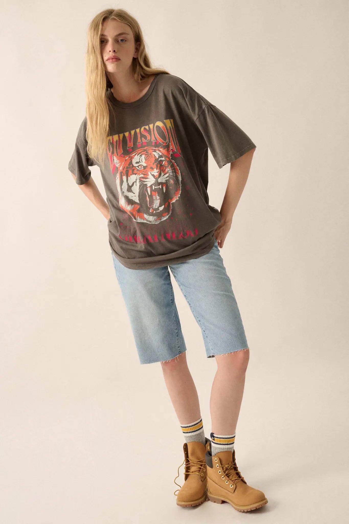 Envision Greatness Vintage-Print Tiger Graphic Tee