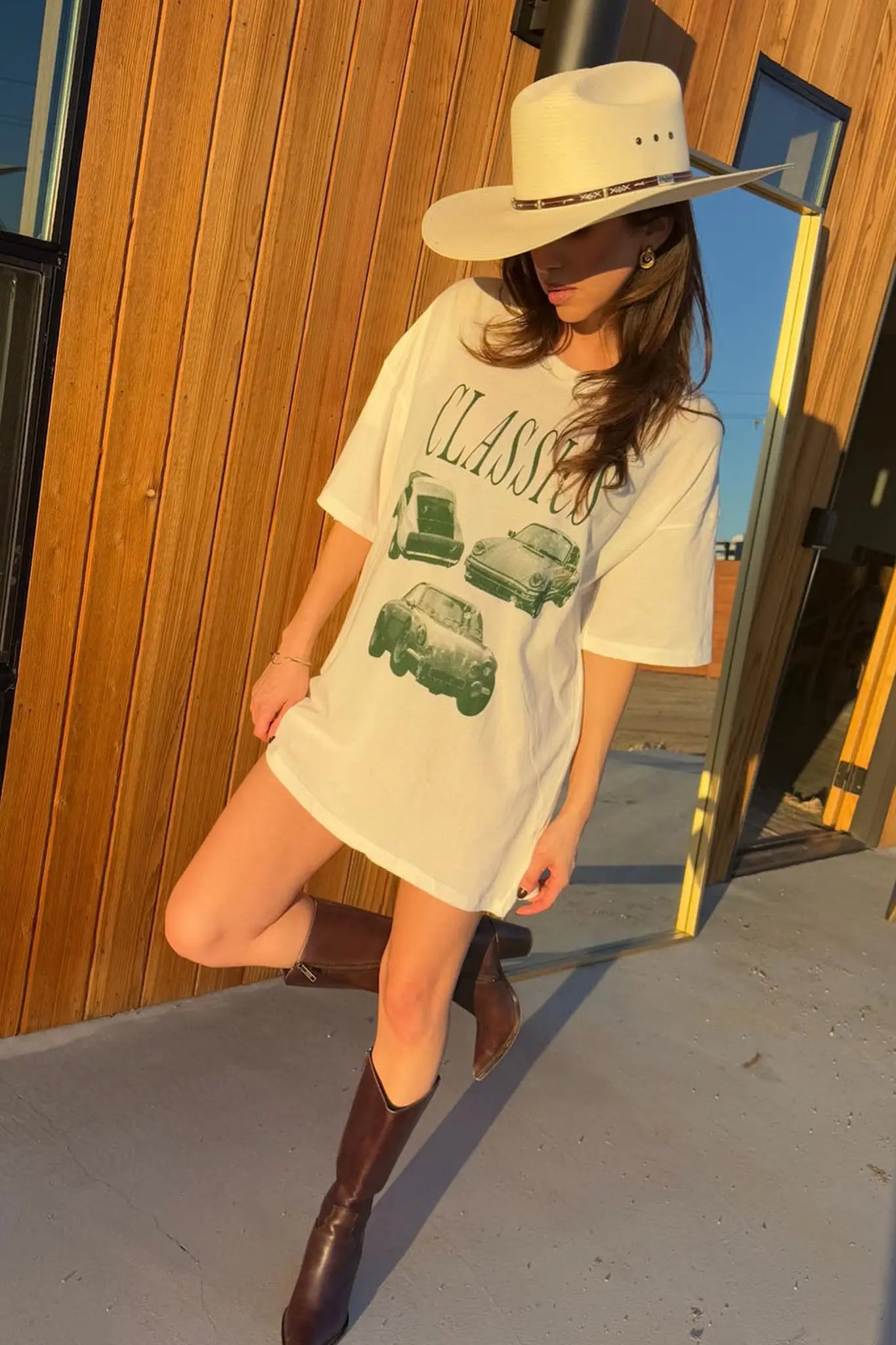 Classic Cars Distressed Oversize Graphic Tee