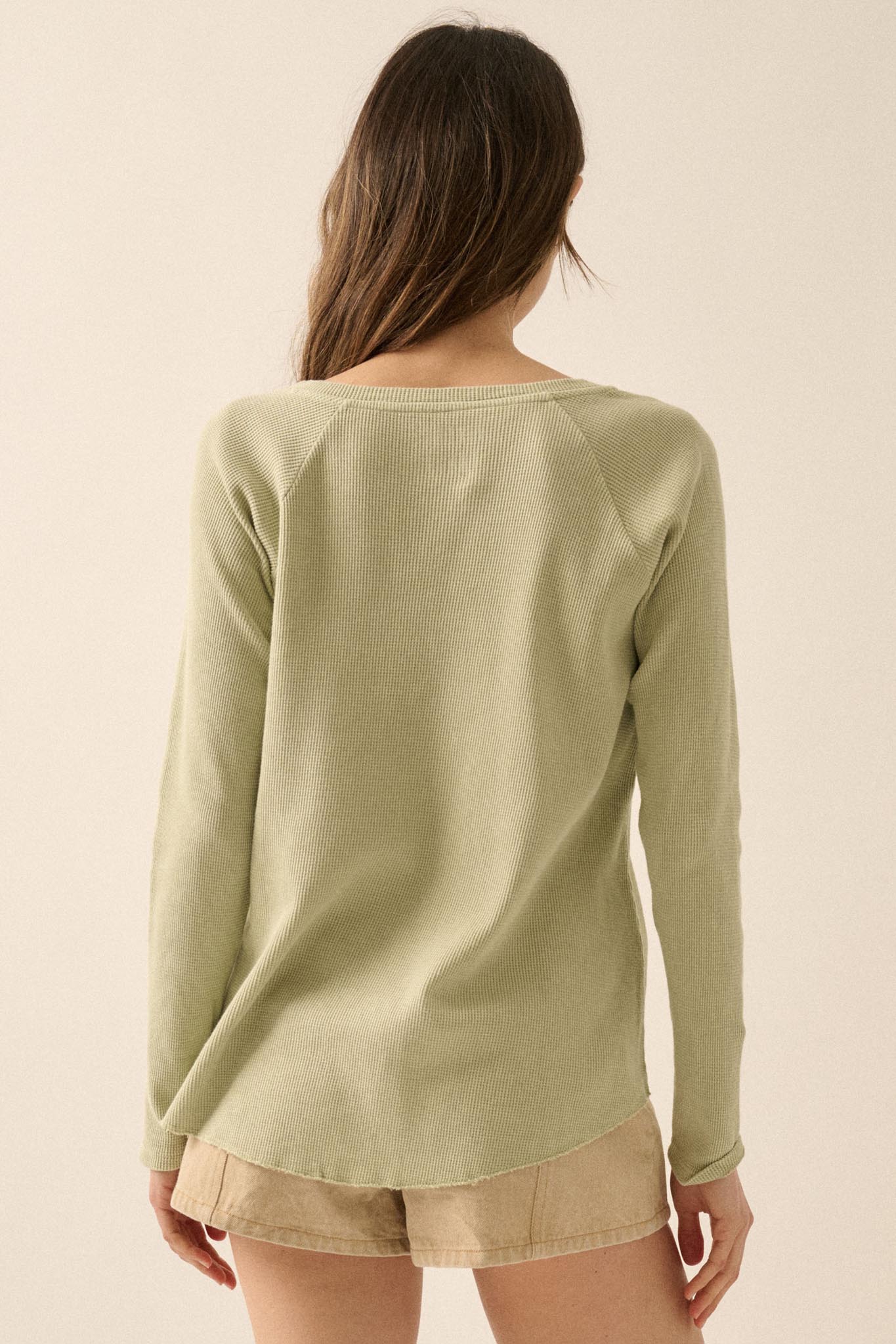 Big Bear Split-Neck Thermal Graphic Top