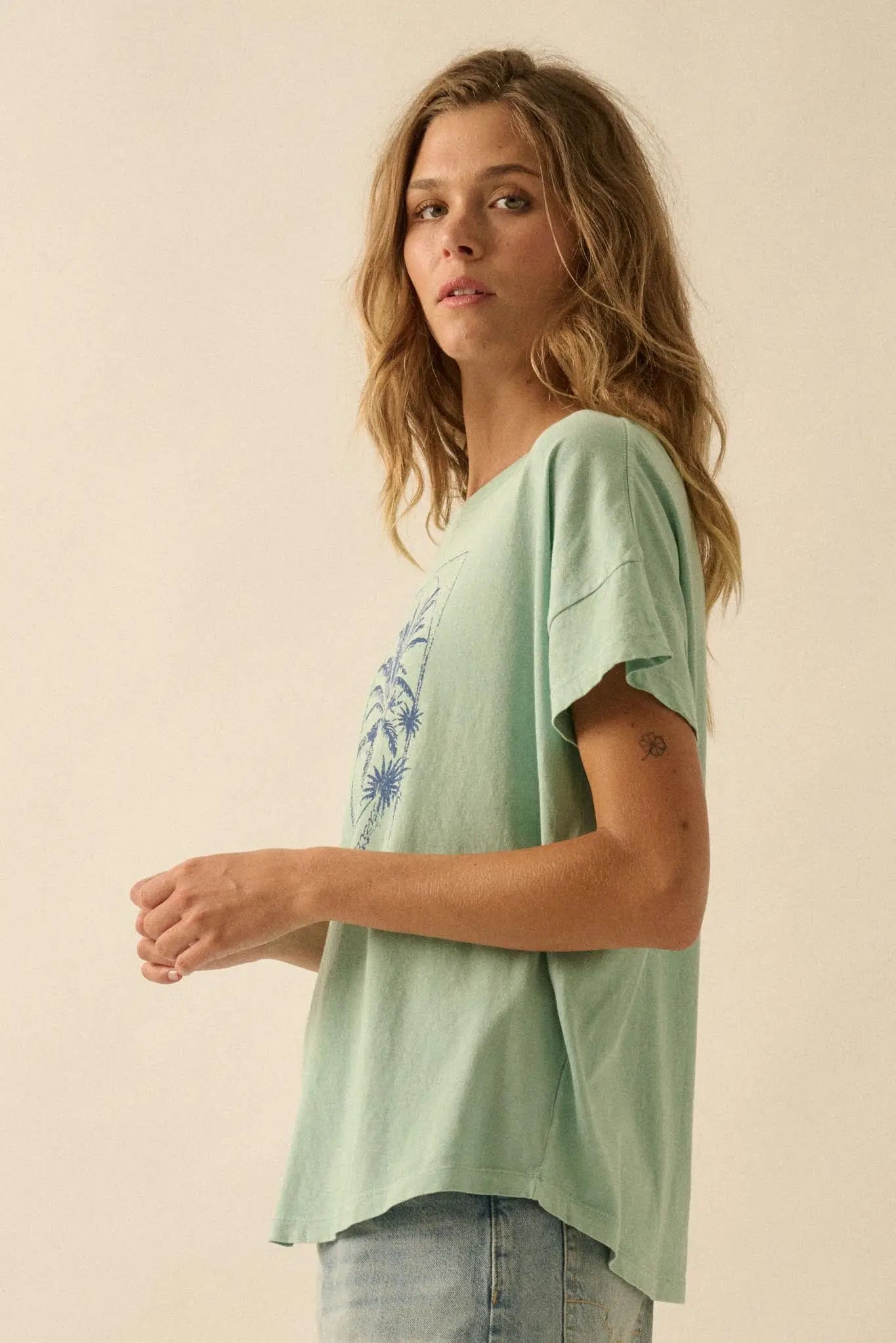 Palm Tree Party Vintage-Wash Graphic Tee