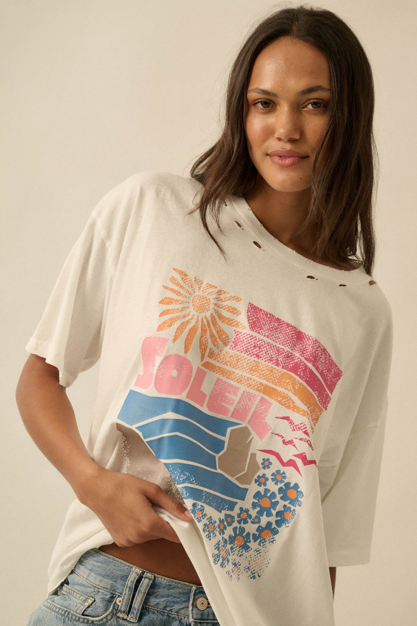 Soleil Beach Distressed Oversize Graphic Tee