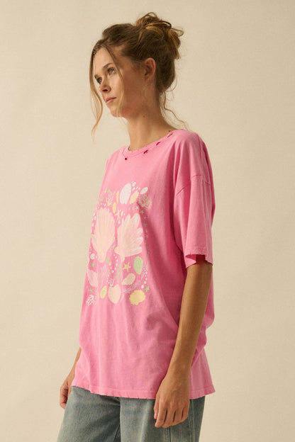 By the Seashore Distressed Seashell Graphic Tee