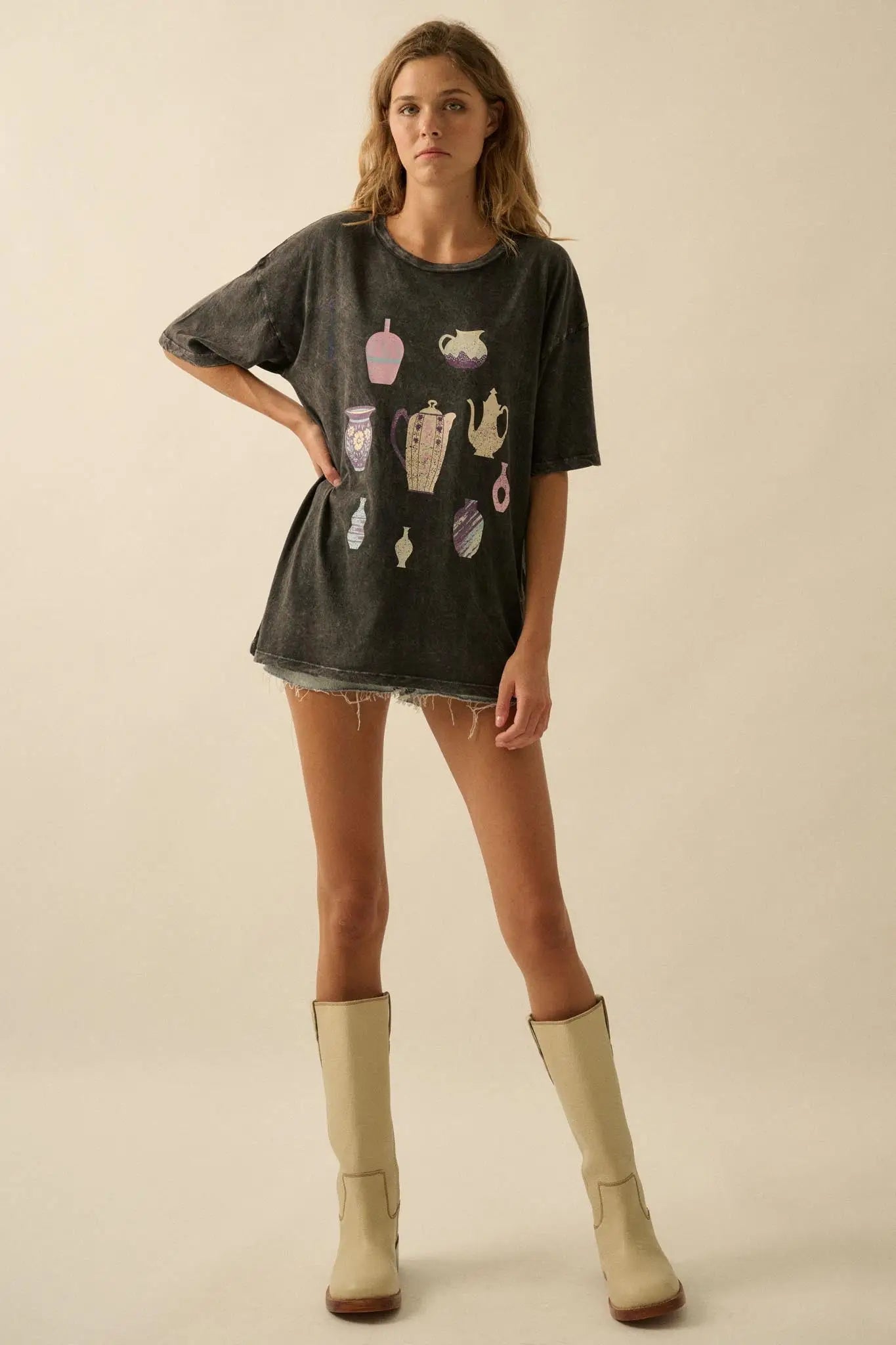 Pretty Pottery Vintage-Wash Oversize Graphic Tee