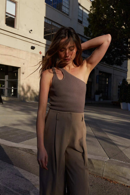 Shaper Fit Asymmetrical Cropped Cutout Tank Top