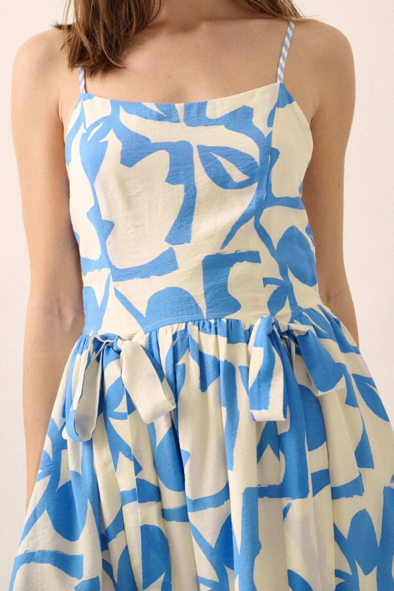 Bold Bouquet Abstract Floral Pocket Midi Dress