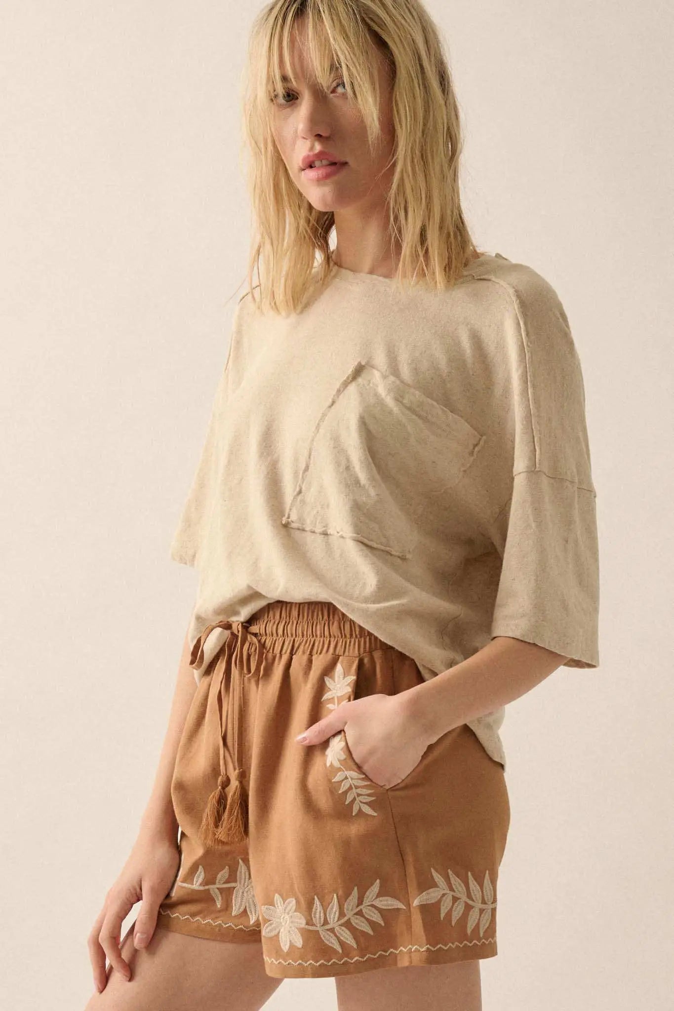 Easy Fit Raw-Edge Loose-Fit Pocket Tee
