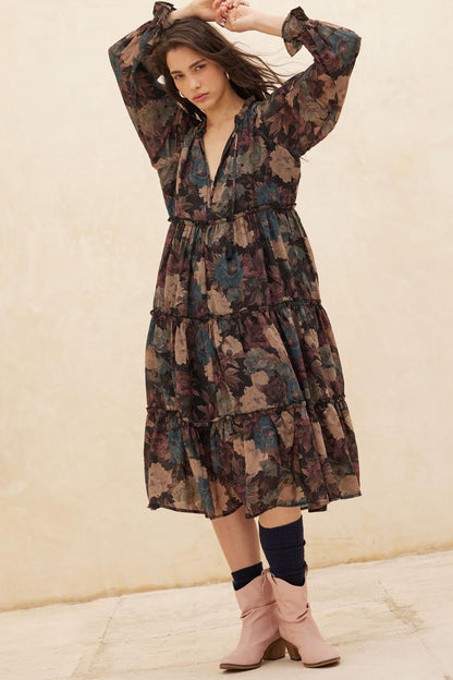 Potpourri Grove Tiered Floral Midi Prairie Dress