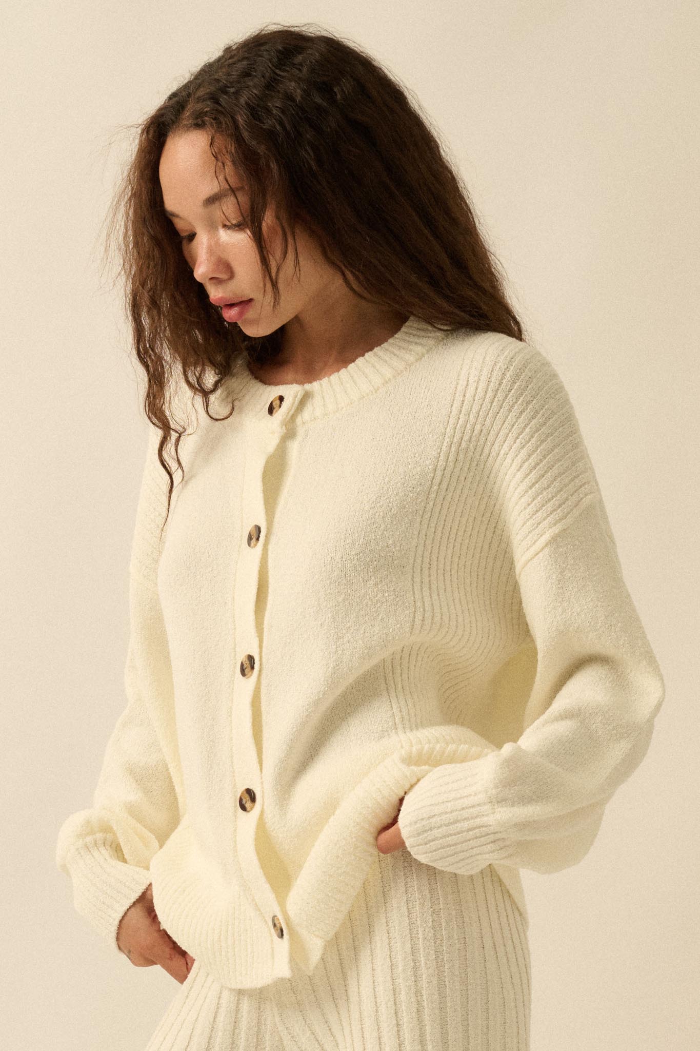 Promise the Label Textured Knit Buttoned Cardigan