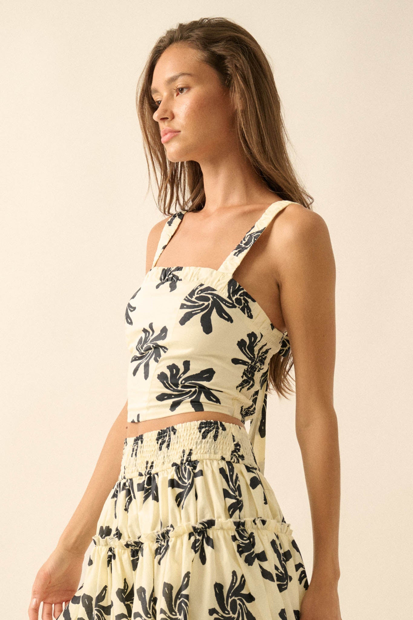 Petals Twirl Floral-Print Cropped Tank Top
